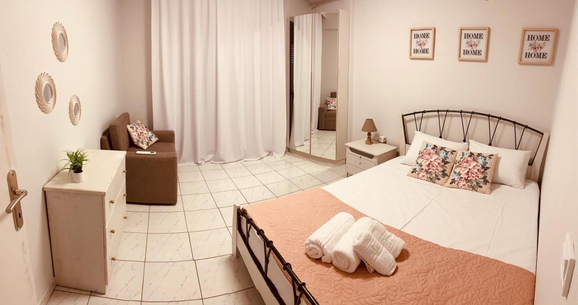 Peramore Apartment Néa Péramos Екстериор снимка